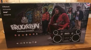 Brooklyn 1980s Style Boombox CD Tape Player, Portable Dab Radio with FM and DAB+ - Bild 1 von 4
