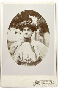 1890s Beautiful Stylish Woman Flower Hat Ontario Antique Cabinet Card Photo - Picture 1 of 3