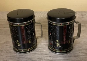 Vintage Asian Sene Salt And Pepper Tin Shakers Made By Daher - Picture 1 of 8