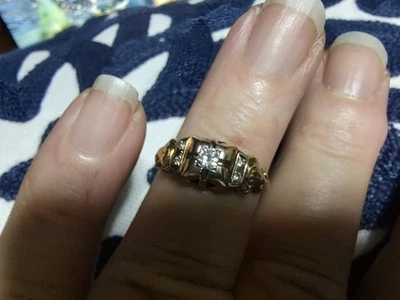 Anillo de compromiso de diamantes Art Deco Foto 1 de 4