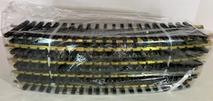 Aristo-Craft 30115 curved track makes 8' diameter circle, 16 pcs. New in box - Imagen 1 de 5