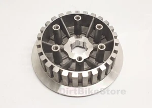 Yamaha RD 400 C D E F ( 1976 1977 1978 1979 ) Clutch Centre Hub Boss - NEW - Picture 1 of 2