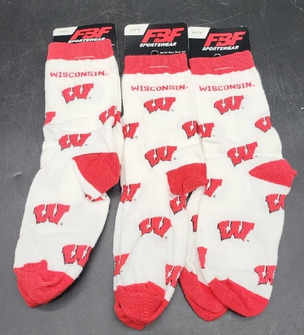 3 Pair NCAA Wisconsin Badgers Socks Fan Size Youth 13,1-5 NEW Cover