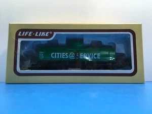 HO Scale "Cities Service" Single Dome Tanker Train Car / CSOX 2545 / W/Box #4 - Picture 1 of 12