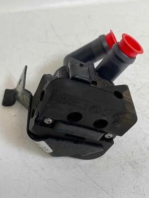 Water Coolant Pump (3.0 Turbo Diesel) OE 9239313 Fits BMW 535 2014-2016 - Image 1 of 4