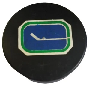 ANTIGUO DISCO DE HOCKEY VINTAGE AÑOS 70 NHL VANCOUVER CANUCKS ESTAMPADO CANADÁ BILTRITE  - Imagen 1 de 5