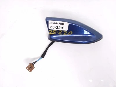 Antena de techo radio Nissan Rogue 2021-2025 28208-6Rr0a Foto 1 de 4