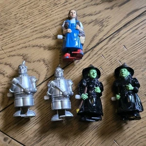 Vintage 1988 Set Of 5 MGM Turner Wind Up Walkers Action Figure Wizard Of Oz  - Picture 1 of 17