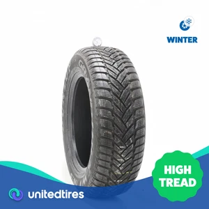 Used 235/65R18 Dunlop Grandtrek WT M3 110H - 11/32 - Picture 1 of 4