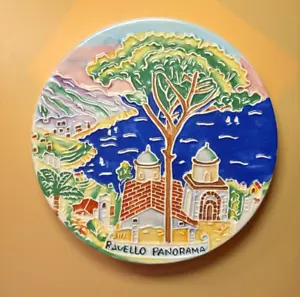 Ravello Panorama 6" dekorative bemalte Platte zum Aufhängen erhöhtes Relief geprägt - Bild 1 von 3
