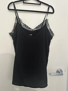 Women's NEW Boohoo Plus Size 20/22 Black Cami. Size 24 On Tag But Not Accurate - Picture 1 of 4