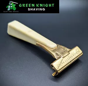 Rasoio di sicurezza vintage Schick Injector tono oro manico plastica bordo singolo - Foto 1 di 5