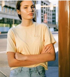 Brandy Melville Jgalt Honey Glitter Tshirt NWT - Picture 1 of 4