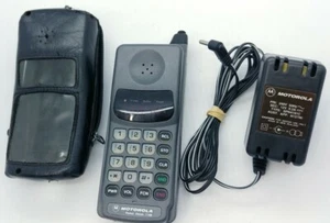 Teléfono móvil vintage Motorola POCKET CLASSIC 1100 - Imagen 1 de 7