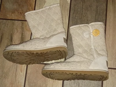 Botas UGG Australia Montaña Acolchadas Piel de Oveja Tejidas Media Pantorrilla Talla 6 S/N 3176 Foto 1 de 4