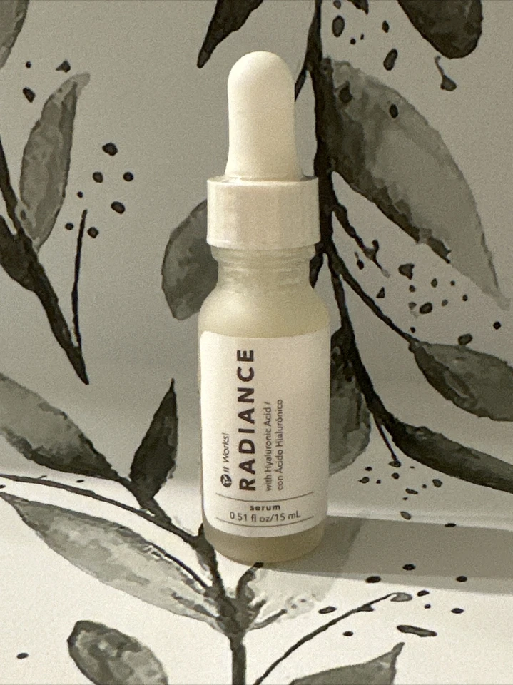 FUNCIONA! Radiance Serum com Ácido Hialurônico - 0,51 oz - Novo e lacrado e frete grátis! - Imagem 1 de 2