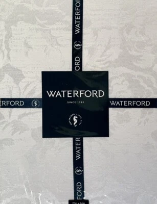 NUEVO CON ETIQUETAS MANTEL WATERFORD 70 x 104 BLANCO BRILLANTE JACQUARD BODA CORBATA NEGRA LUJO Foto 1 de 4