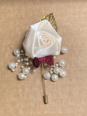 SILK WHITE ROSE LAPEL STICK PIN FLOWER WEDDING CORSAGE - Image 1 of 2