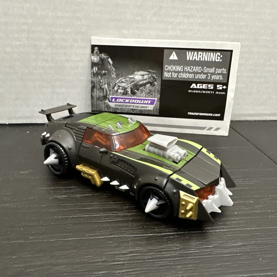 Transformers Revenge of the Fallen Deluxe Class Lockdown Figure ROTF Complete - Image 1 of 4