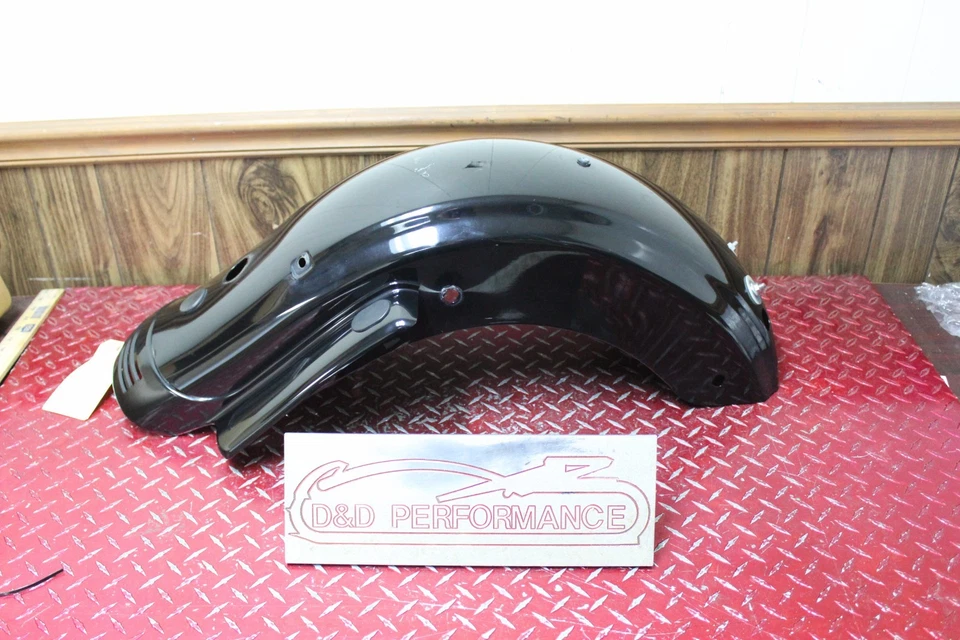 Harley Davidson Street Glide 2018 OEM guardabarros trasero con falda negro vivo SG36 Foto 1 de 4