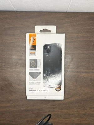 Funda Spigen Thin Fit MagSafe 6,7” (2022) iPhone 14 Plus Foto 1 de 2