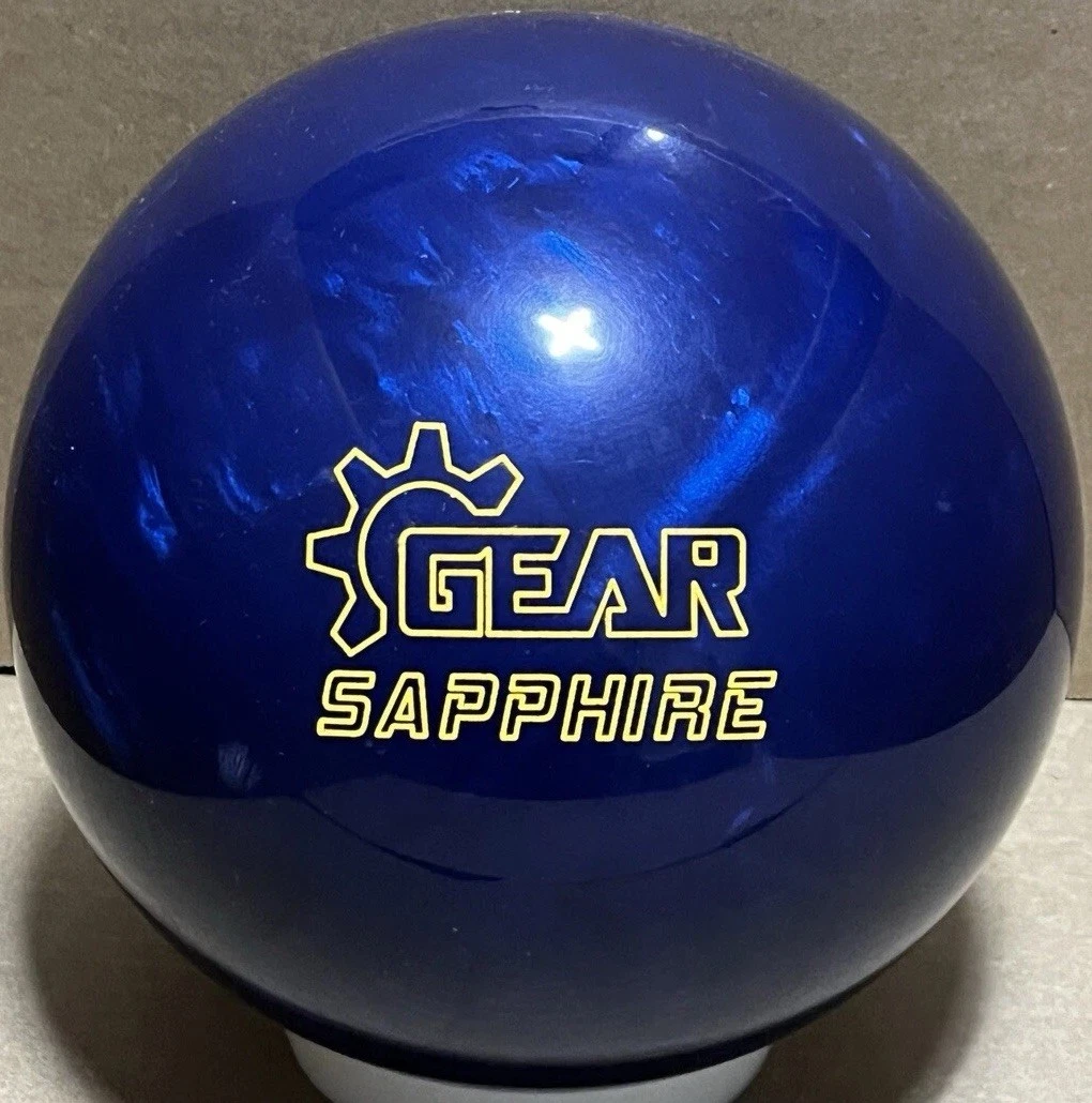 900 Global Gear Sapphire 14 lb Overseas Bowling ball New in