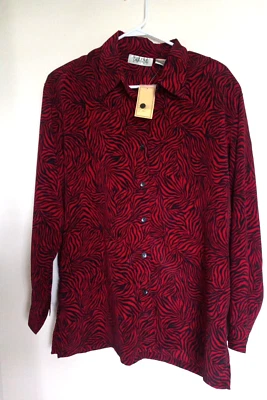 Blusa deportiva SELENE para mujer talla XL roja negra abotonada manga larga NUEVA Foto 1 de 3