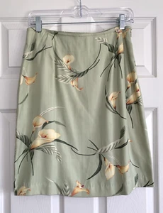 Tommy Bahama Silk Wrap Around Skirt Size 8 Green Tropical Floral Button Zip - Picture 1 of 10