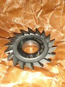 HSS Single Angle MILLING Cutter OD 40mm x 8mm x 12.7mm (1/2)", 45 deg. 18T. RH - Picture 1 of 2