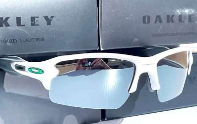 NUEVAS Gafas de Sol Oakley FLAK 2.0 Blanco con Verde POLARIZADAS Galaxy Cromo Iridio 9188 Foto 1 de 4