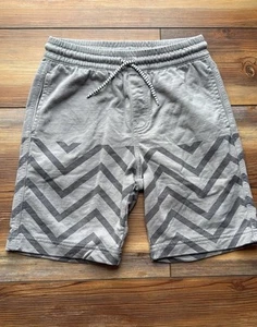 Tea Collection Boys Cotton Shorts Gray Size 10 Chevron - Picture 1 of 1