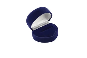 1 x Luxury Blue Velvet Heart Shape Ring Box - Engagement Wedding Ring Box - Picture 1 of 3