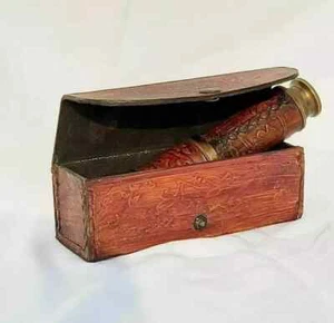ANTIGUO TELESCOPIO DE LATÓN MARINO NÁUTICO CUERO PIRATA ESPÍA MIRA TELESCÓPICA VINTAGE - Imagen 1 de 6