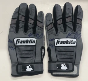 2022 Yasmani Grandal (YAZ) Autographed Game Used Batting Gloves White Sox - Picture 1 of 2