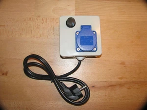Elektronischer Drehzahlregler 2000 Watt 230Volt max. 16 Ampere - Bild 1 von 2