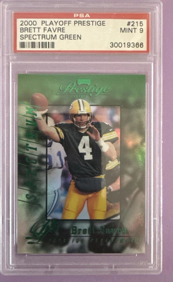 2000 PLAYOFF PRESTIGE SPECTRUM GREEN BRETT FAVRE #215 PSA 9 MINT #D 6/25 PACKERS - Image 1 of 3