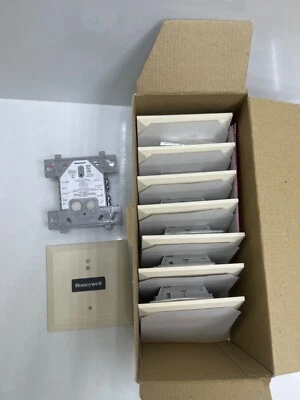 1PCS NEW | HONEYWELL TC810R1024 CONTROL MODULE - Image 1 of 4