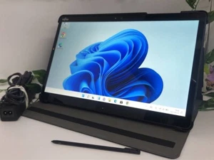 Fujitsu ARROWS Tab Q738/SE Core i3 7130 2.7GHz SSD 128GB Memory 4 GB - Picture 1 of 5