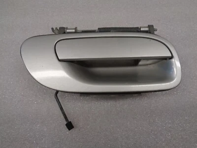 01-09 Manija de puerta exterior de pasajero delantero derecho Volvo S60 plateada OEM DK71179 Foto 1 de 4
