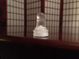 Pieza de repuesto de ajedrez de vidrio esmerilado peón 1"" de alto 5/8"" de diámetro - Imagen 1 de 3