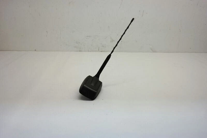 2010 2011 2012 FORD FUSION УСТАНОВЛЕННАЯ НА КРЫШЕ АНТЕННА И ОСНОВАНИЕ OEM - Изображение 1 из 4