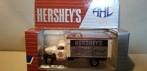 CAMIÓN DE REPARTO HARTOY (H05010) HERSHEYS CHOCOLATE ESCALA 1:64 MODELO DE METAL FUNDIDO - Imagen 1 de 2