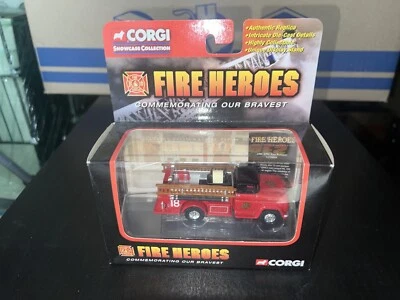 2002 CORGI CLASSICS FIRE HEROES - 1966 GMC FIRE PUMPER CS90009 - NICE - Image 1 of 4
