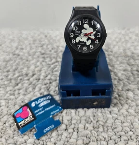 Reloj de cuarzo vintage Lorus Disney Mickey Mouse brilla en la oscuridad V515-7A00 negro - Imagen 1 de 6