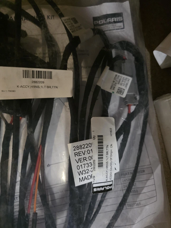 Arnés de barra de luz Polaris OEM 2882209 - Ranger 570 900 y más Foto 1 de 1