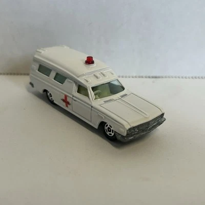 Ambulancia Tomica Toyota Nº F40 1/70 Tomy 1975 Japón ¡casi como nuevo! Foto 1 de 4