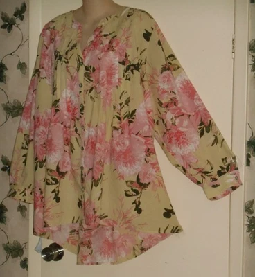 Blusa túnica ROAMANS floral plisada pintuck botón lengüeta enrollable manga 28W 3X 4X Foto 1 de 4