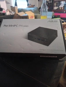 ASUS PN62S (256 GB SSD, Intel Core i7 10th Gen., 1.10 GHz )  (PN62S-BB7054MD2) - Picture 1 of 3