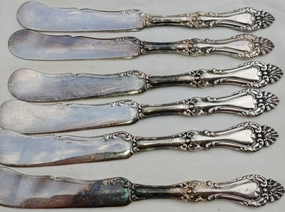 Wm. Cuchillo de mantequilla A. Rogers plateado Arundel Foto 1 de 4