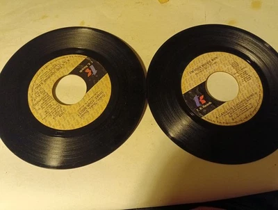 2 x 45s KC and the Sunshine Band “ Shake Your Booty / Boogie Shoes “ Ultra Clean - Image 1 of 4